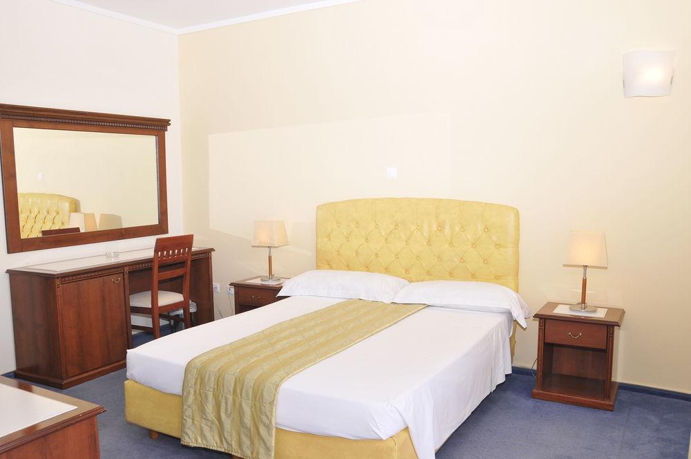 Tinos Beach Hotel Ngoại thất bức ảnh