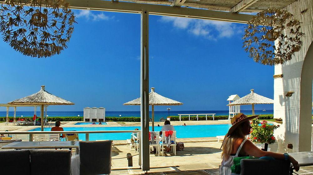 Tinos Beach Hotel Ngoại thất bức ảnh