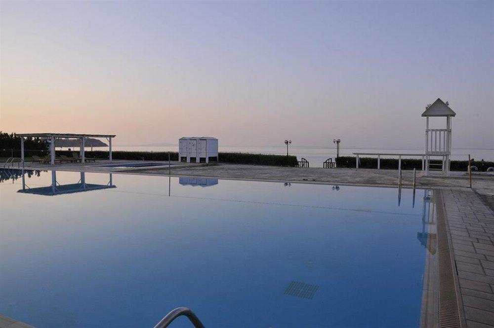 Tinos Beach Hotel Ngoại thất bức ảnh