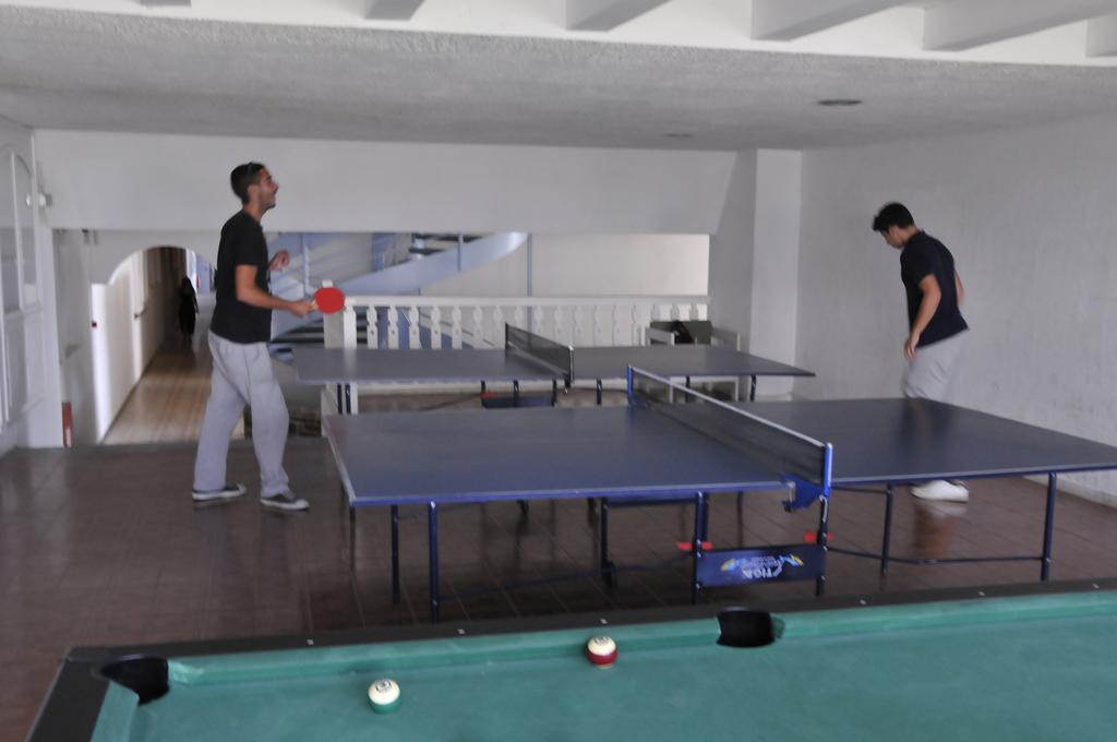 Tinos Beach Hotel Ngoại thất bức ảnh